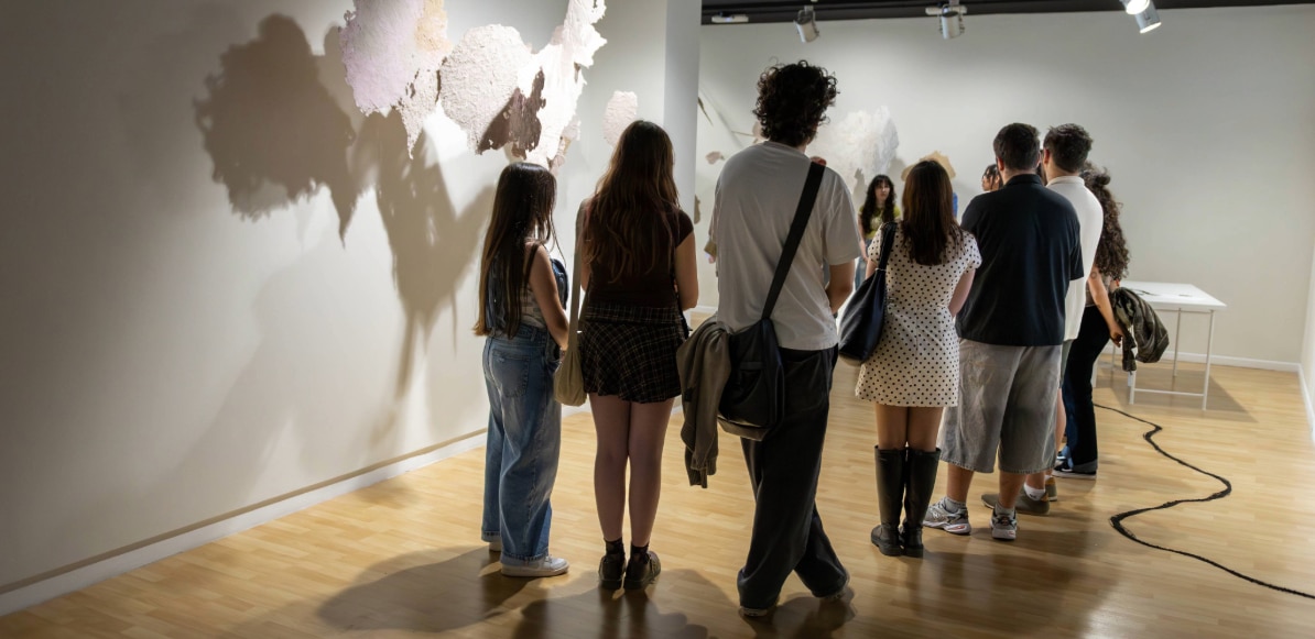 «Desbordes y tangentes», la nueva exposición colectiva inaugurada este jueves 28 de mayo en la sede de Fundación Mapfre Canarias en La Laguna. «Desbordes y tangentes», la nueva exposición colectiva inaugurada este jueves 28 de mayo en la sede de Fundación Mapfre Canarias en La Laguna.