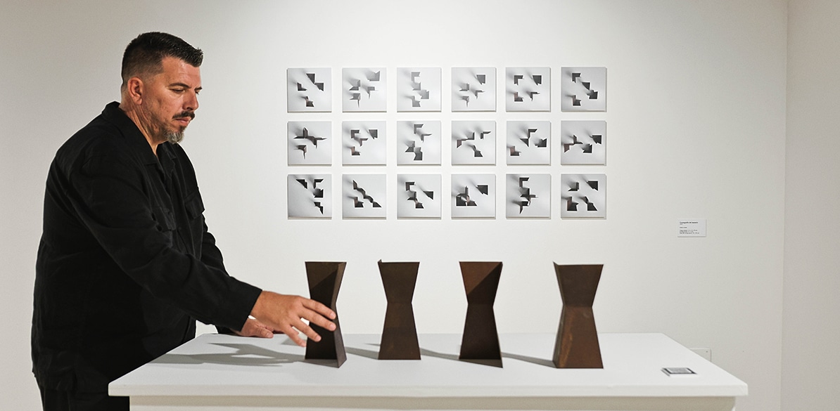 Escultura contemporánea: Ausencia Activa, de Oscar Deluis