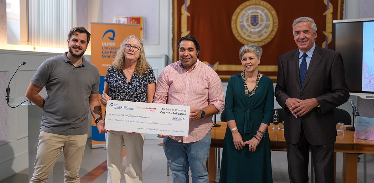 El cuento solidario ‘La estatua de colores’ dona la recaudación de su venta a Cáritas Diocesana de Canarias El cuento solidario ‘La estatua de colores’ dona la recaudación de su venta a Cáritas Diocesana de Canarias