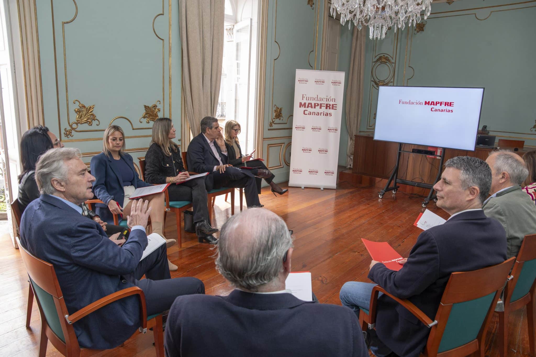 Fundación MAPFRE Canarias hace balance de cuatro décadas de compromiso con el progreso y bienestar de Canarias Ignacio Baeza durante la reunión celebrada en Gan Canaria.