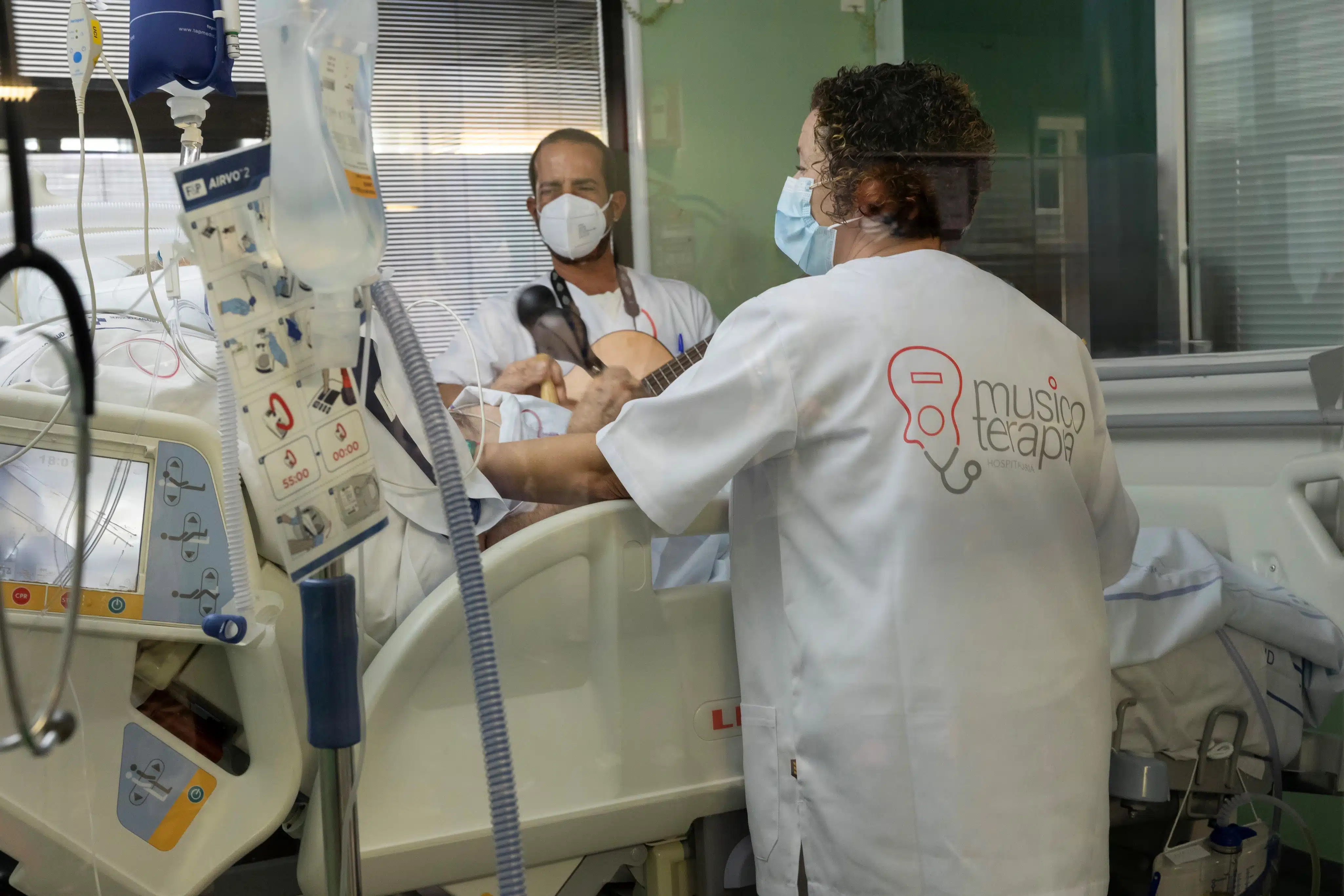 Musicoterapia Hospitalaria Musicoterapia Hospitalaria