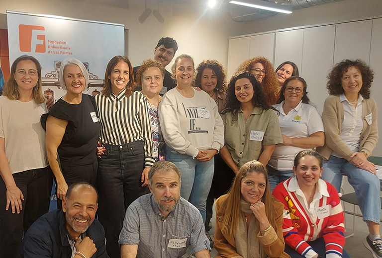 Encuentro Alumni del Programa Emplea +35: cultura, historia y conexión en Vegueta