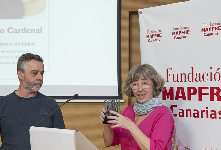 “Inclusión e identidad” lleva el aprendizaje de la música tradicional a tres centros para personas con discapacidad de Gran Canaria